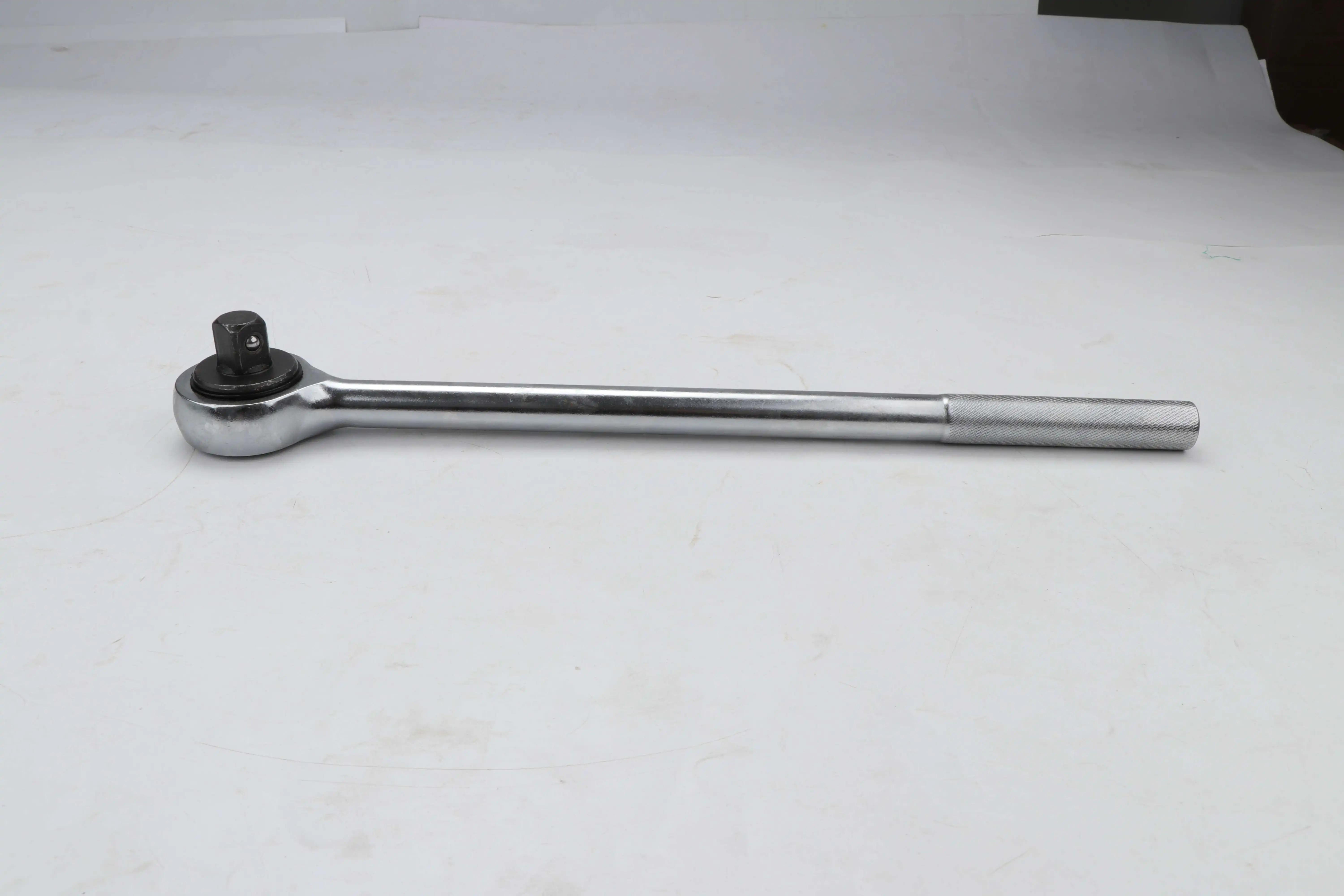 3/4" Mirror/Satin Finish One-Piece Ratchet Wrench: A Mechanic's Best Friend?